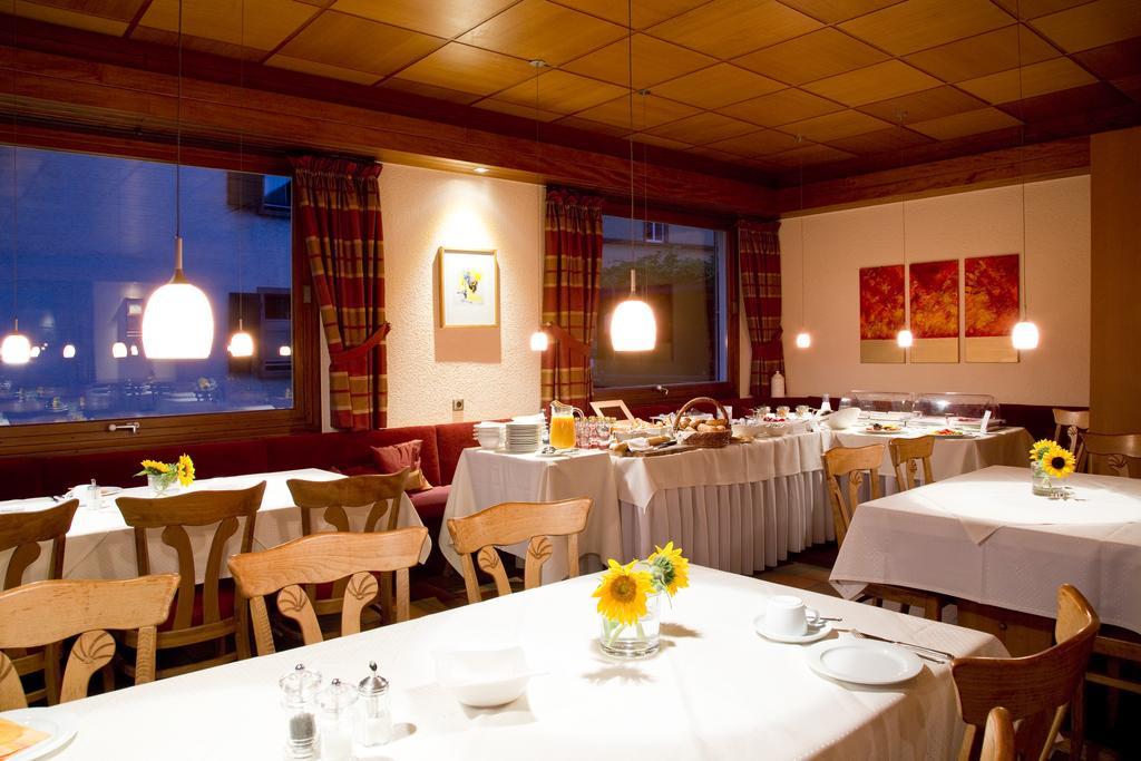 Restaurant-Hotel Maien レラハ エクステリア 写真