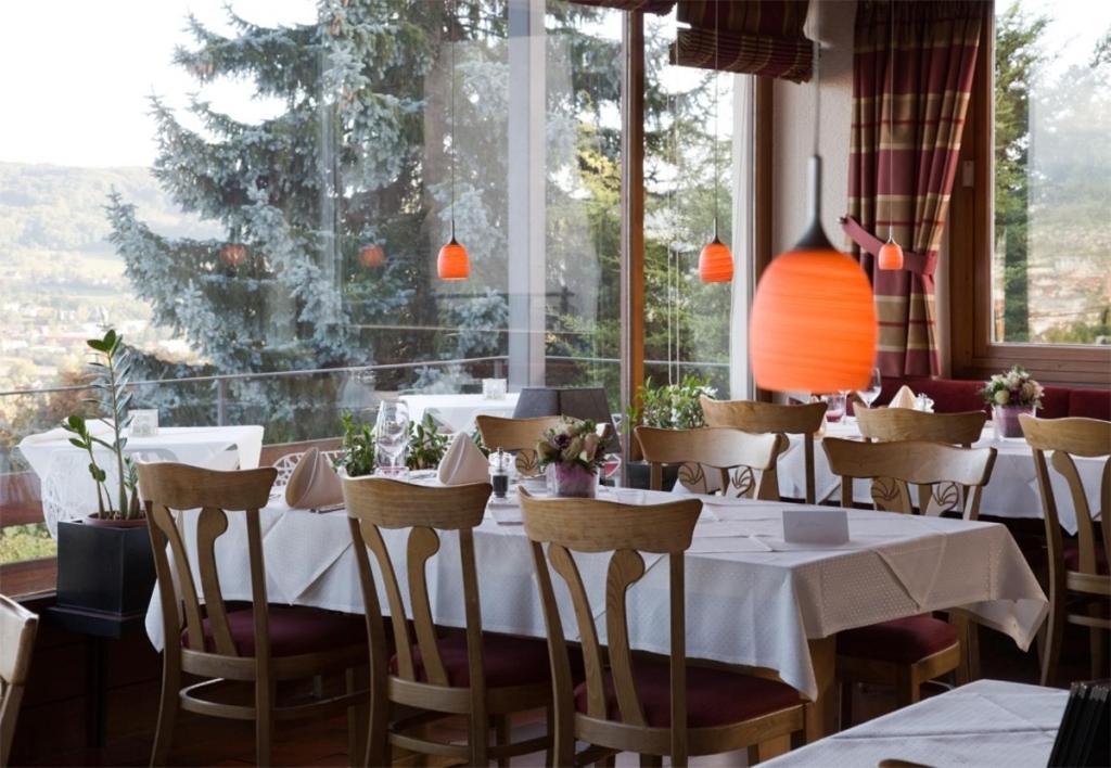 Restaurant-Hotel Maien レラハ エクステリア 写真